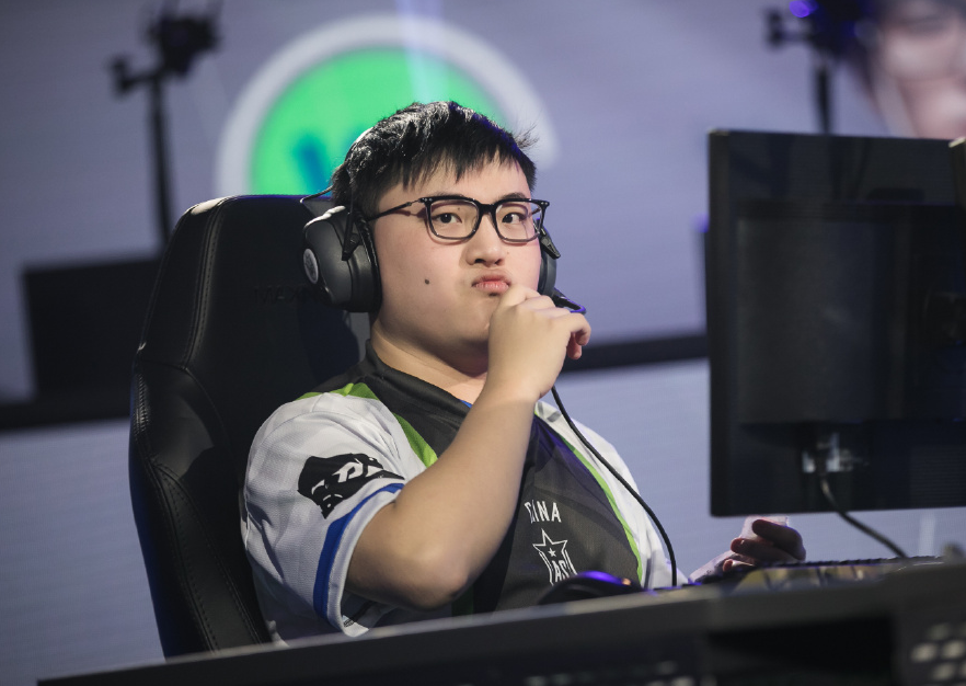  JackeyLove新星高光表现表现惊艳，勇士未来可期！