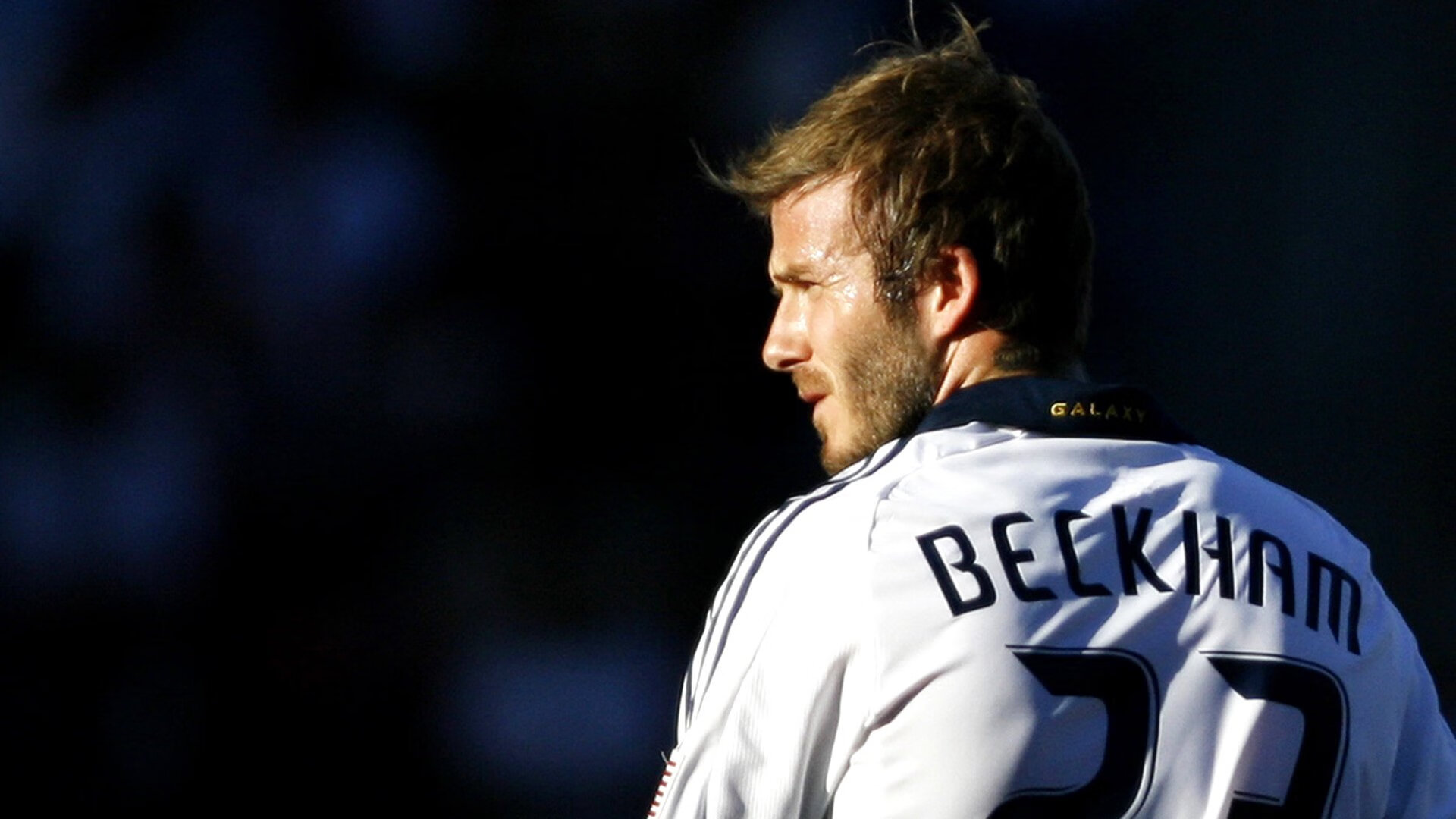 费德勒迎来十二赛季高光表现，德国队球迷沸腾！